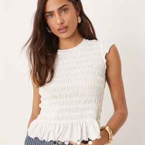 WE THE FREE sylvie shirred t-shirt in ivory size M NEW WITHOUT TAGS